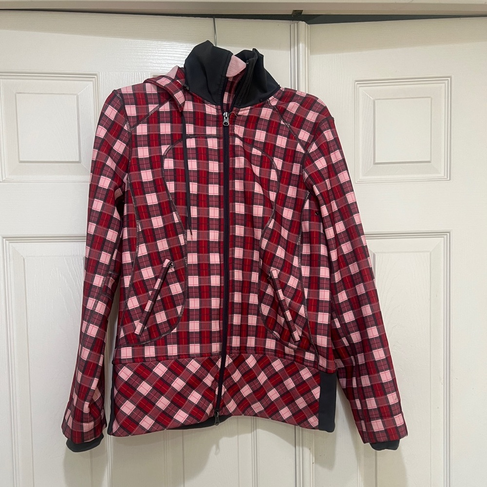 Rare Lululemon Red Plaid Hooded Rain Jacket Detachable hoodie SIZE 8